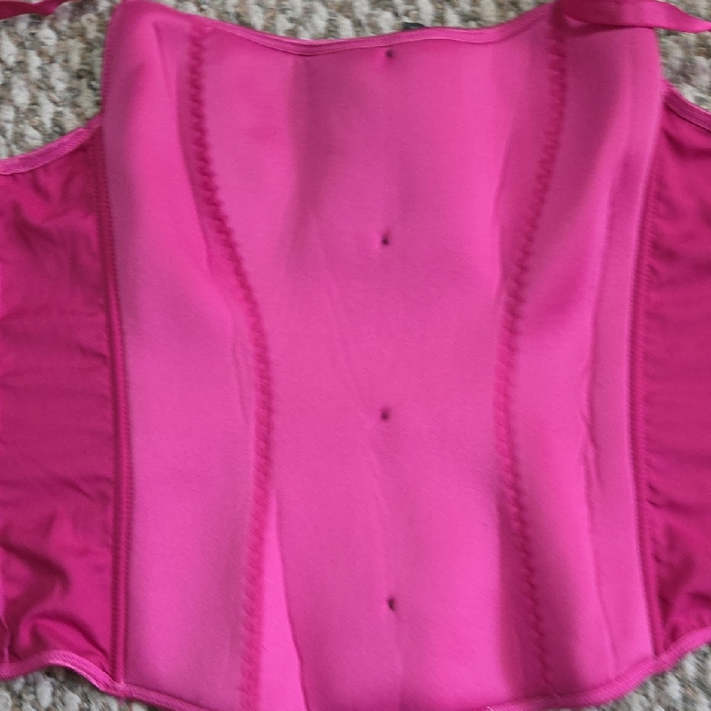 Elegant Pink Lace Women's Top - Picture 6 of 7